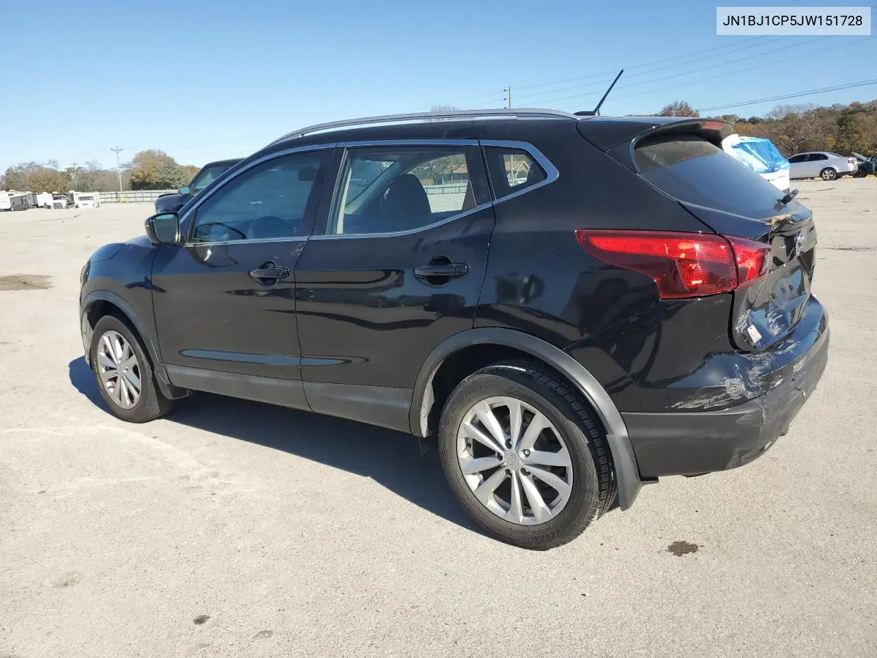 JN1BJ1CP5JW151728 2018 Nissan Rogue Sport S