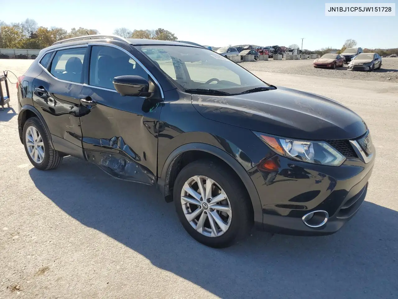 JN1BJ1CP5JW151728 2018 Nissan Rogue Sport S