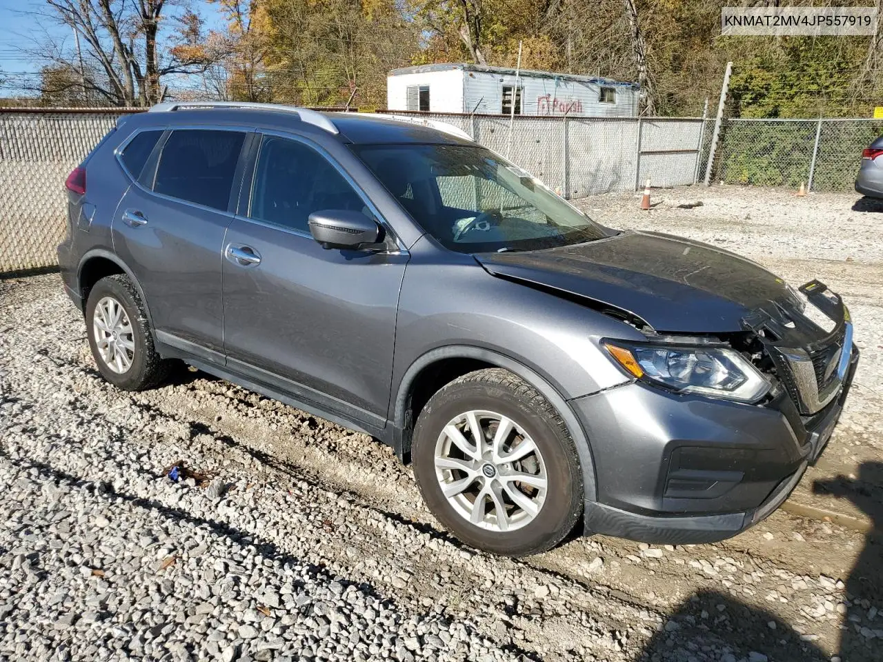 KNMAT2MV4JP557919 2018 Nissan Rogue S