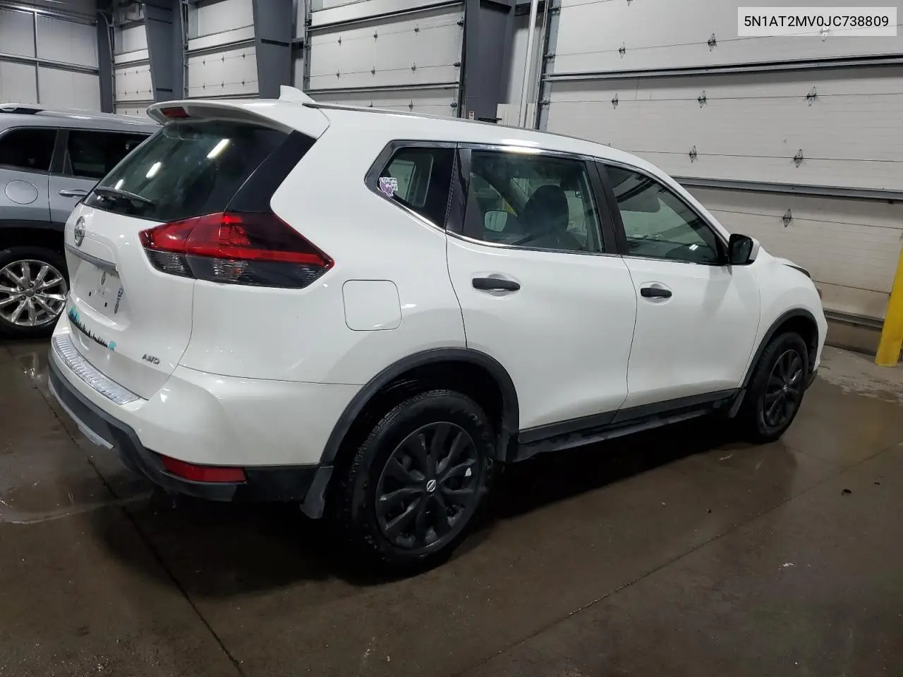 5N1AT2MV0JC738809 2018 Nissan Rogue S