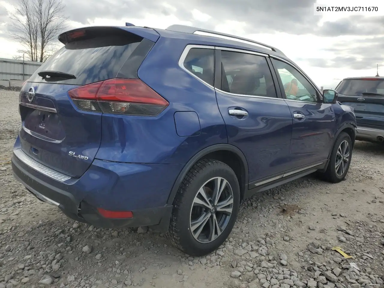 5N1AT2MV3JC711670 2018 Nissan Rogue S