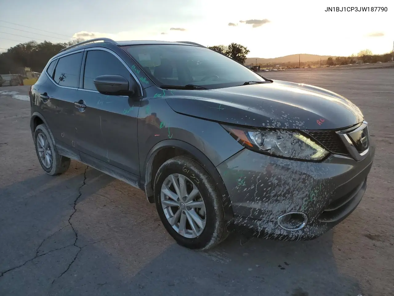 JN1BJ1CP3JW187790 2018 Nissan Rogue Sport S