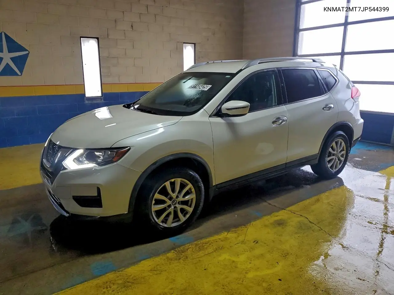 KNMAT2MT7JP544399 2018 Nissan Rogue S