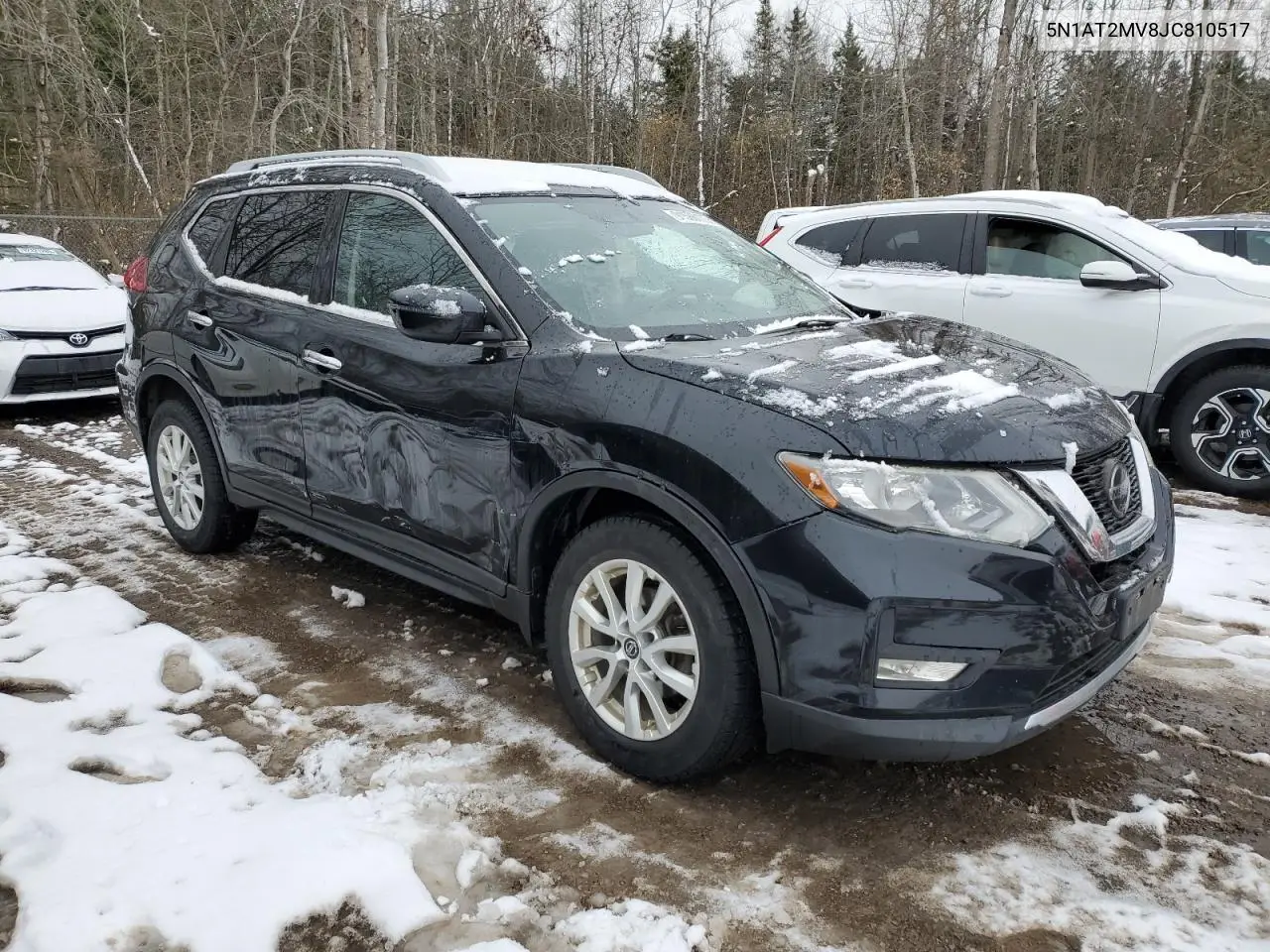 5N1AT2MV8JC810517 2018 Nissan Rogue S