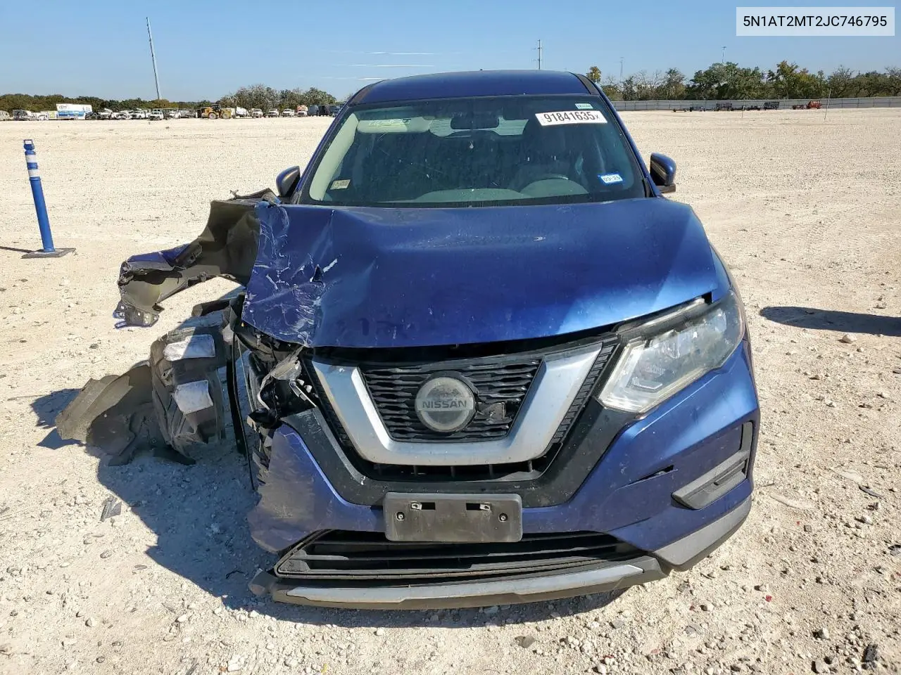 5N1AT2MT2JC746795 2018 Nissan Rogue S