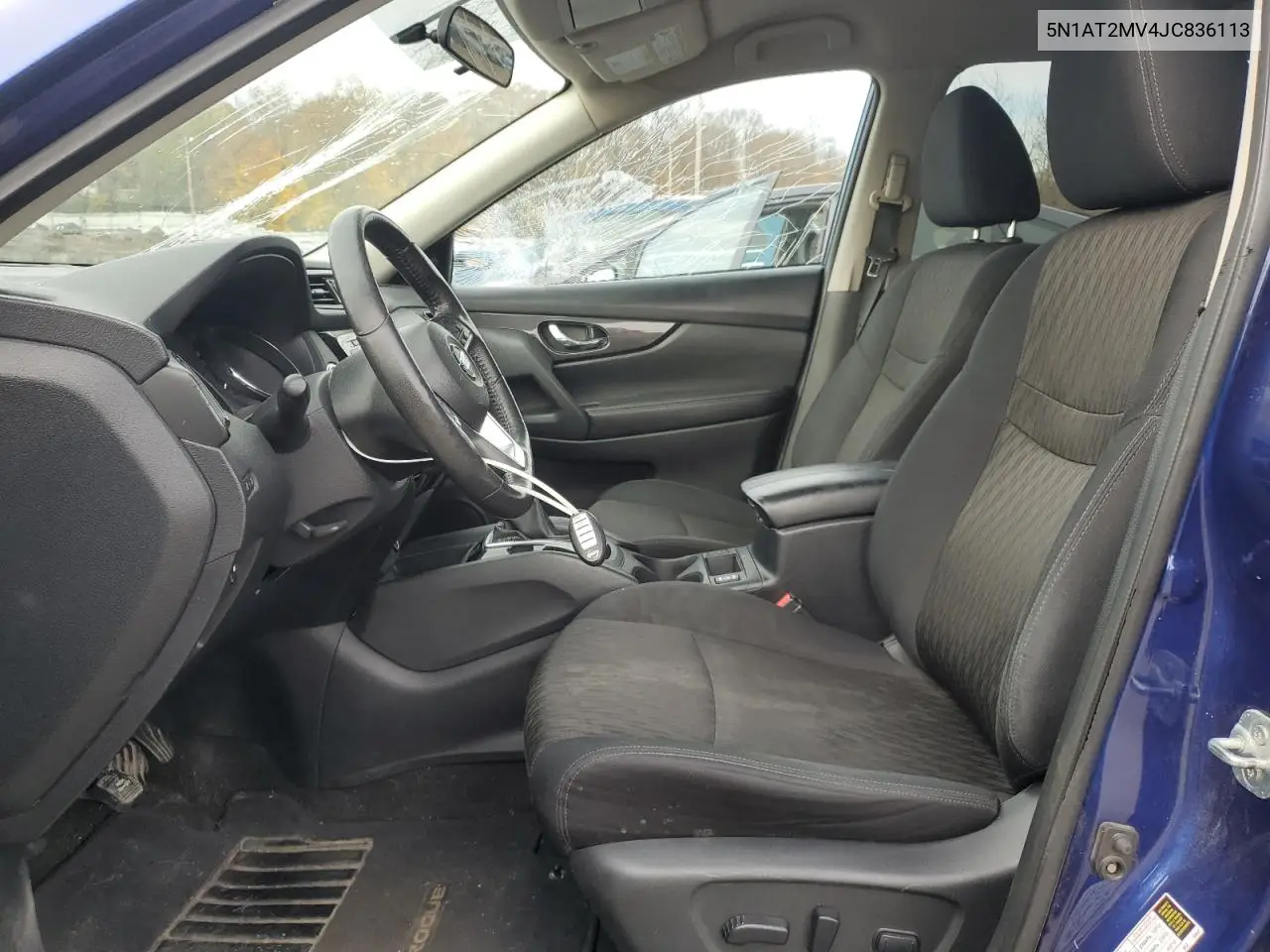 5N1AT2MV4JC836113 2018 Nissan Rogue S