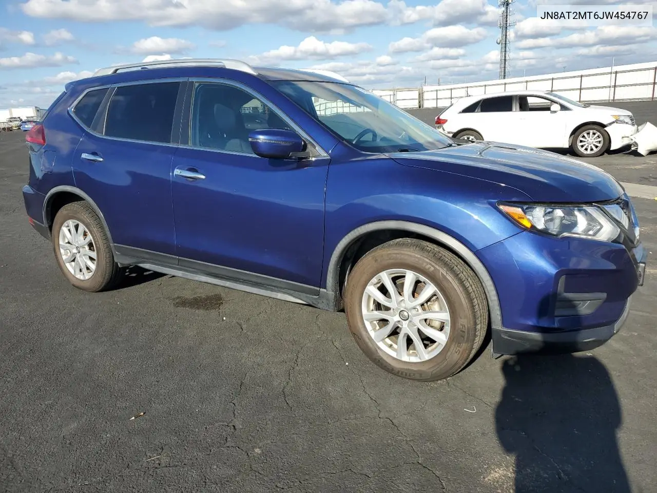 JN8AT2MT6JW454767 2018 Nissan Rogue S
