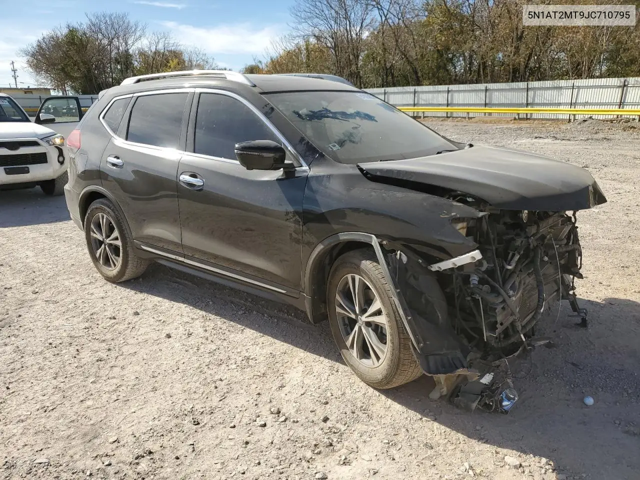 5N1AT2MT9JC710795 2018 Nissan Rogue S