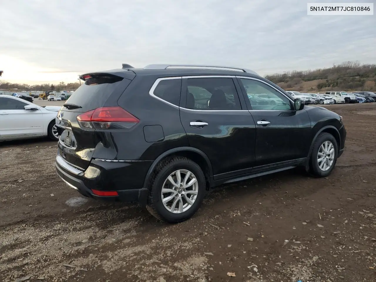 5N1AT2MT7JC810846 2018 Nissan Rogue S