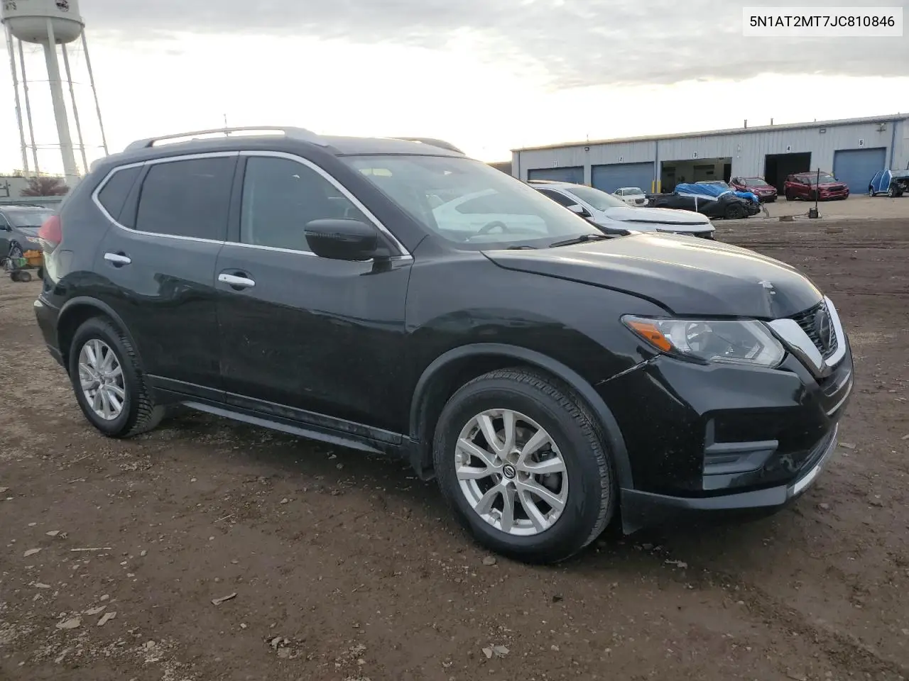 5N1AT2MT7JC810846 2018 Nissan Rogue S