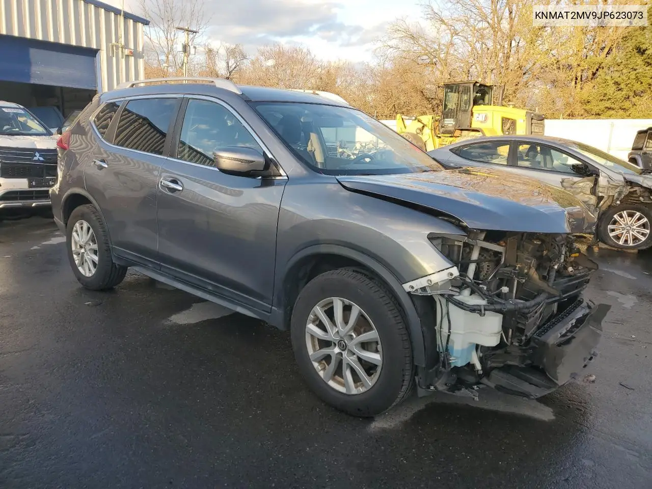 KNMAT2MV9JP623073 2018 Nissan Rogue S