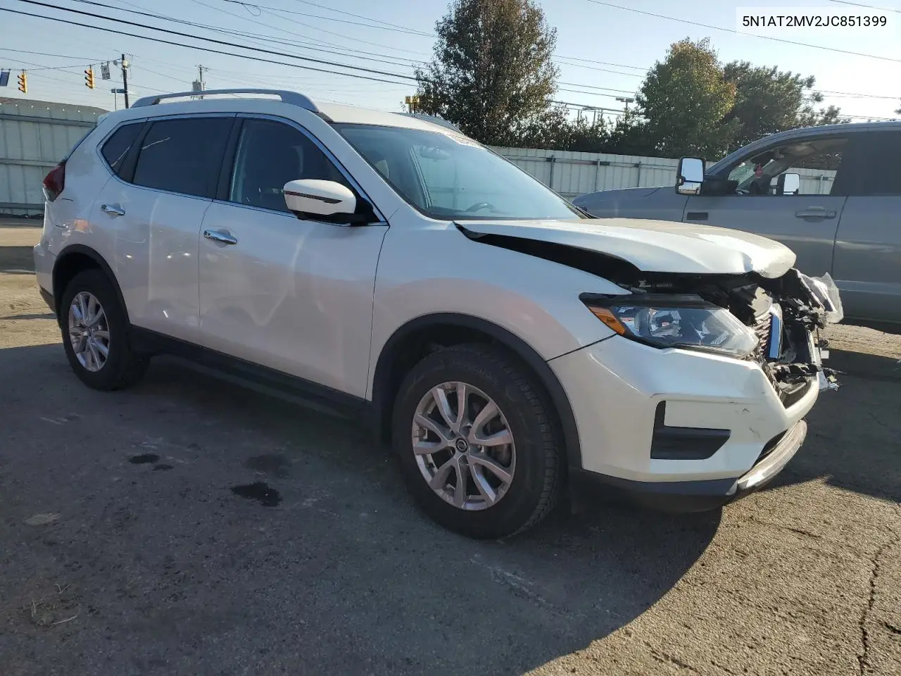 5N1AT2MV2JC851399 2018 Nissan Rogue S