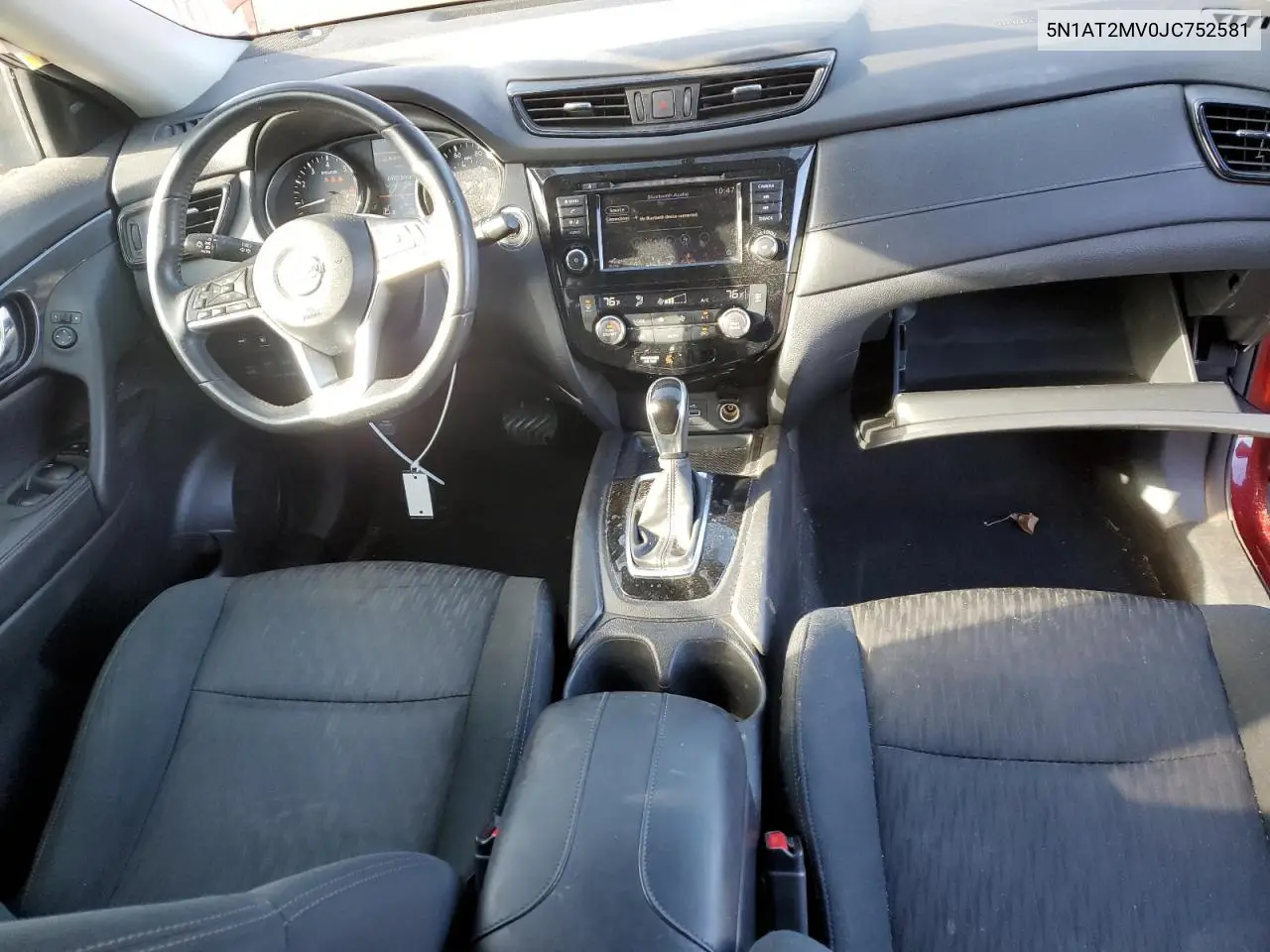 5N1AT2MV0JC752581 2018 Nissan Rogue S
