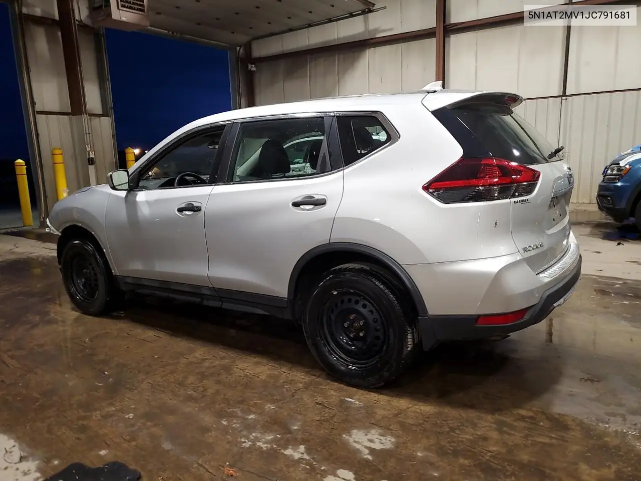 5N1AT2MV1JC791681 2018 Nissan Rogue S