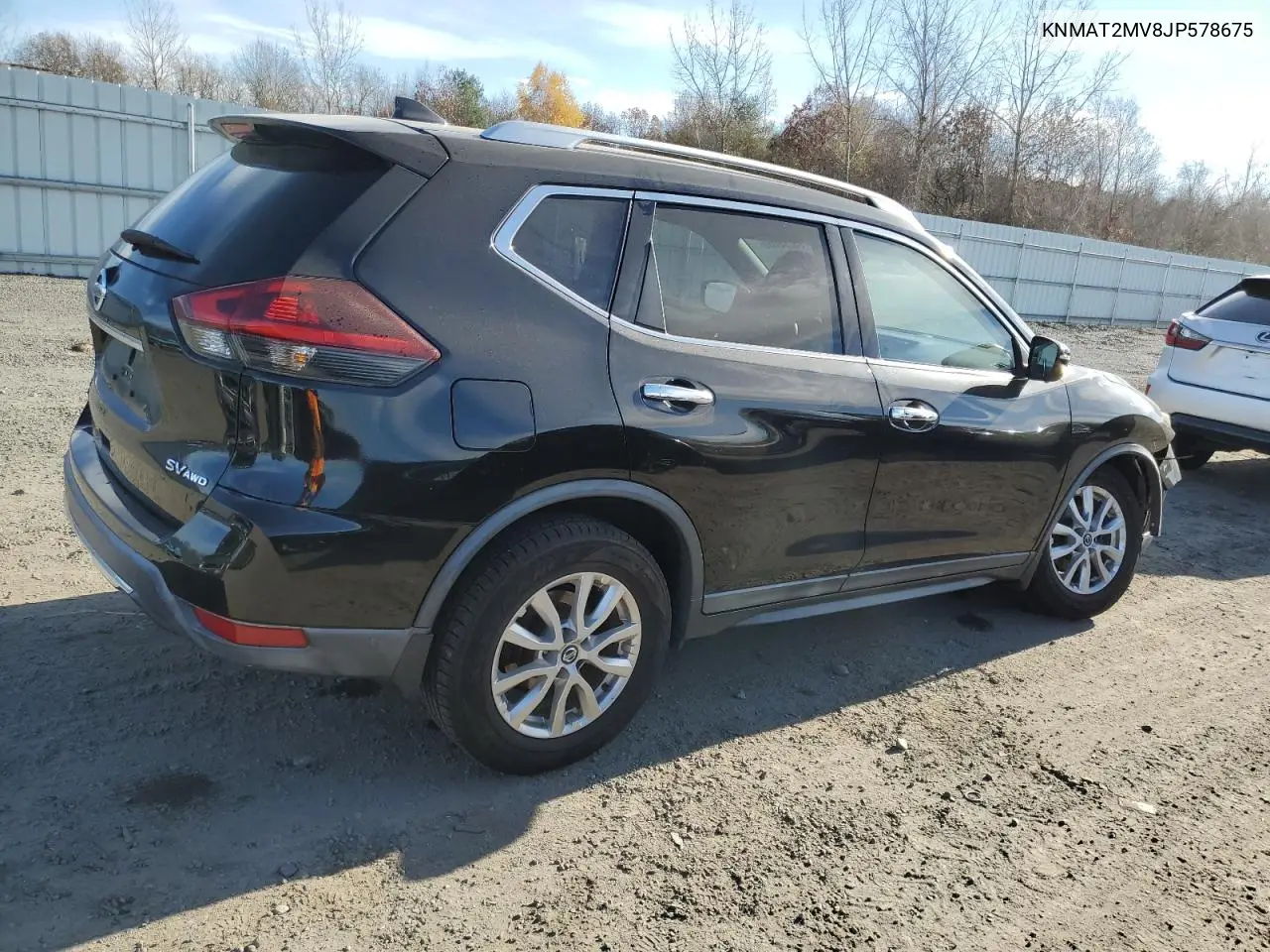 KNMAT2MV8JP578675 2018 Nissan Rogue S