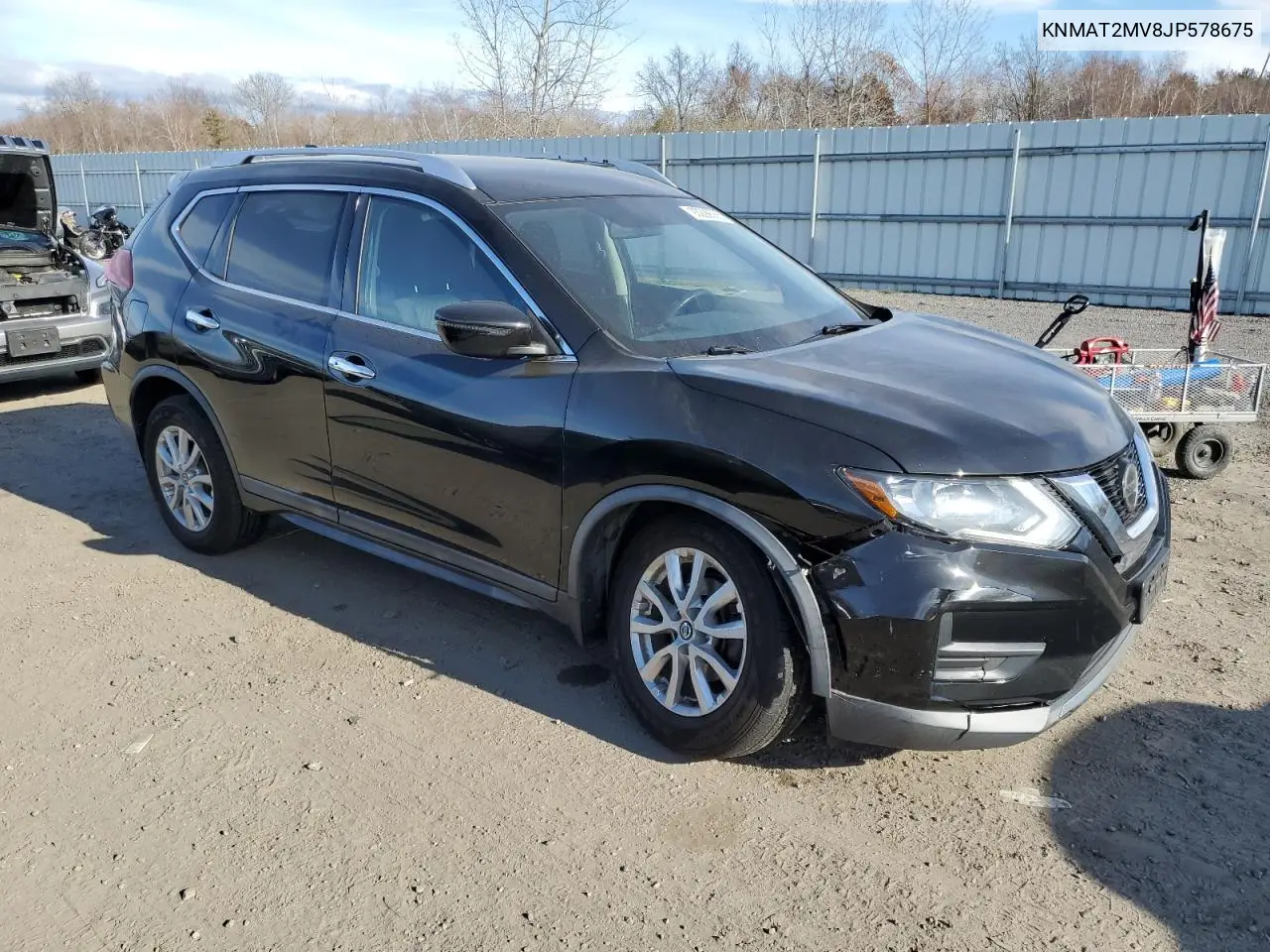 KNMAT2MV8JP578675 2018 Nissan Rogue S