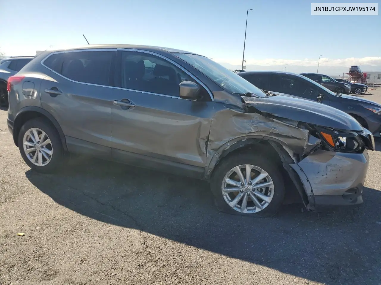 JN1BJ1CPXJW195174 2018 Nissan Rogue Sport S