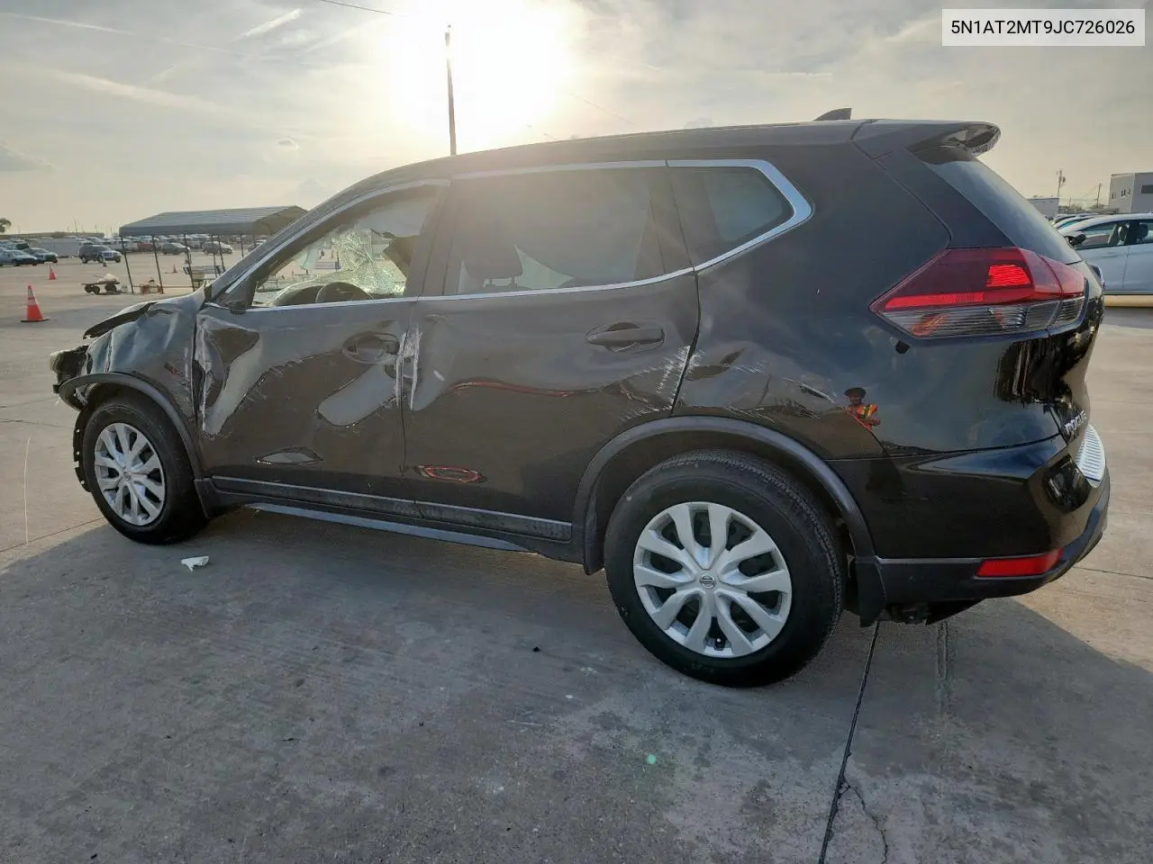 5N1AT2MT9JC726026 2018 Nissan Rogue S