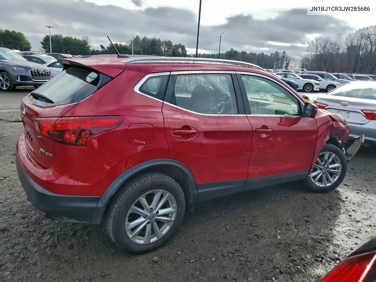 JN1BJ1CR3JW285686 2018 Nissan Rogue Sport S