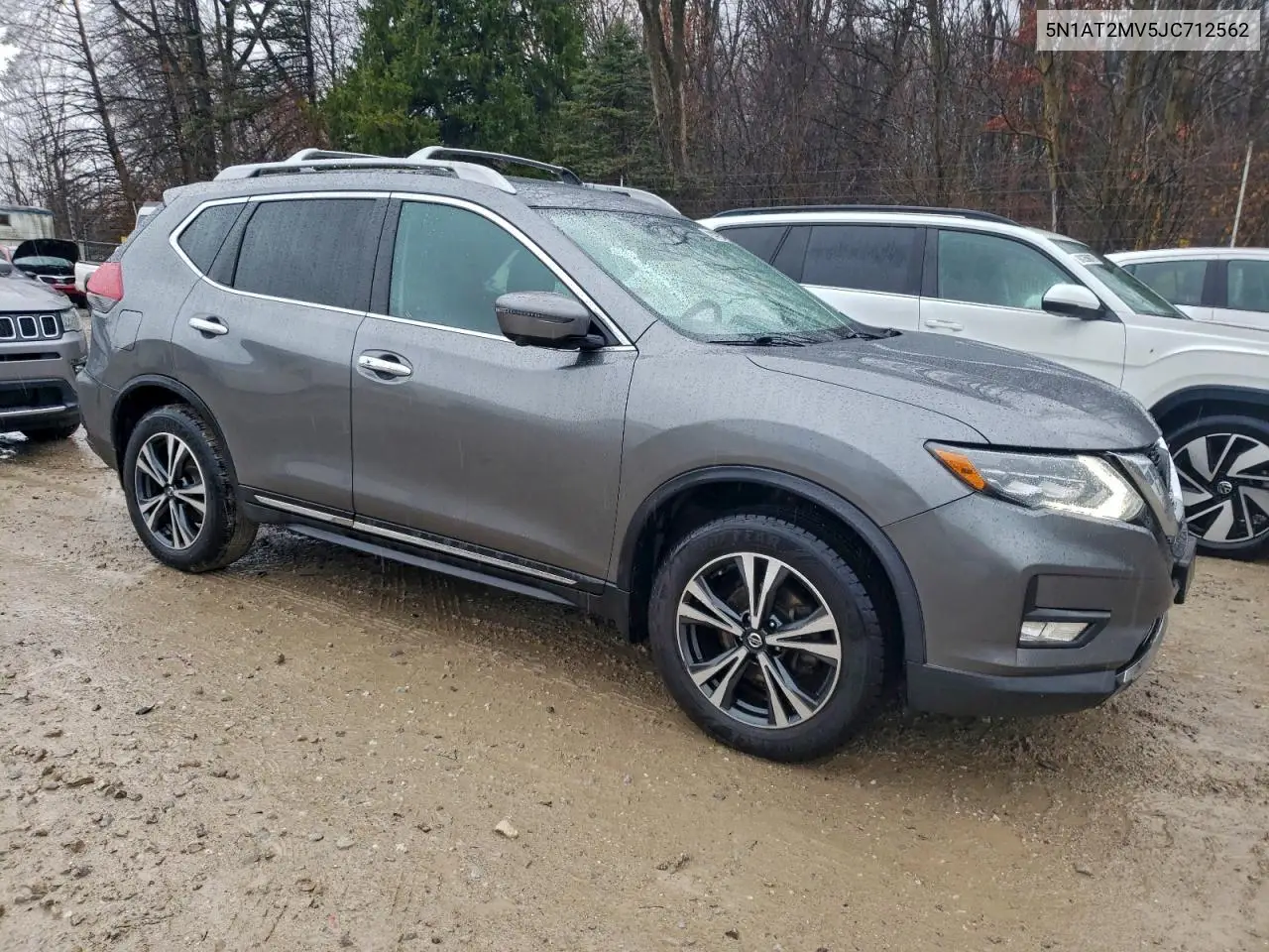 5N1AT2MV5JC712562 2018 Nissan Rogue S