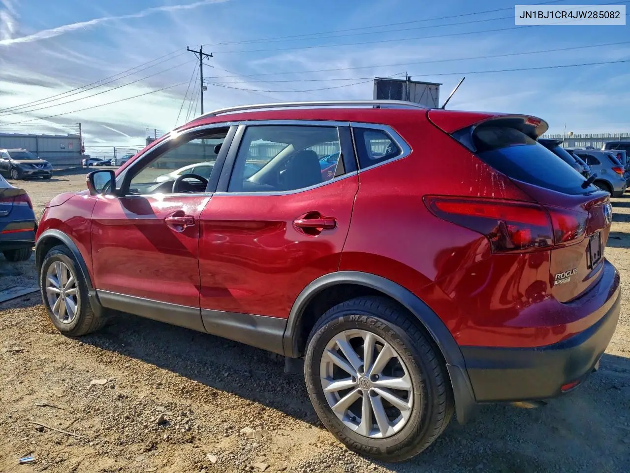 JN1BJ1CR4JW285082 2018 Nissan Rogue Sport S