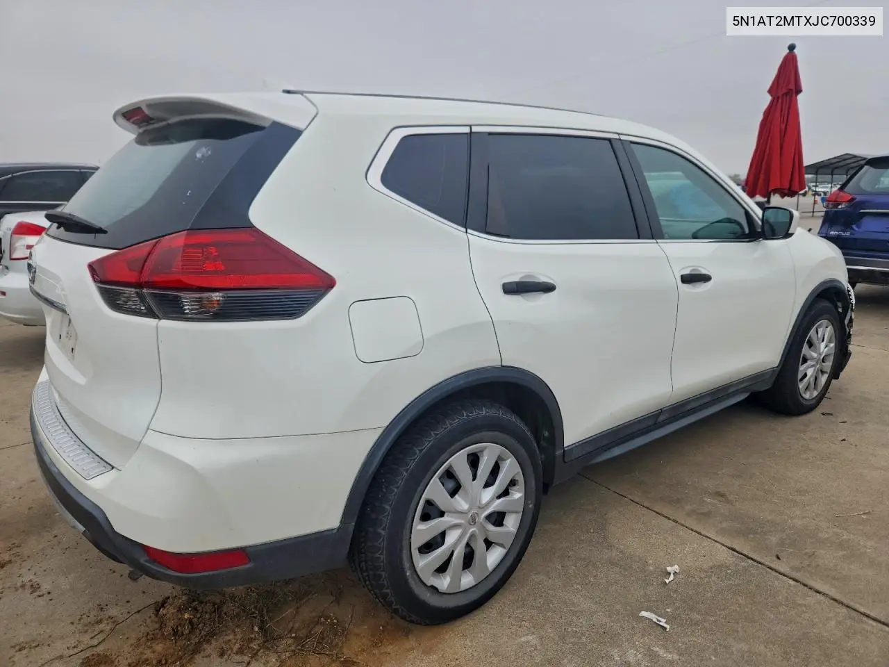 5N1AT2MTXJC700339 2018 Nissan Rogue S