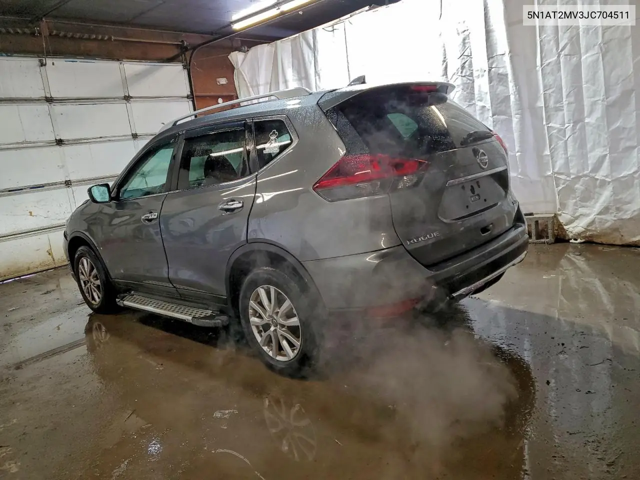 5N1AT2MV3JC704511 2018 Nissan Rogue S