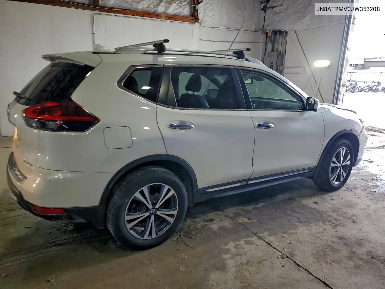 JN8AT2MV0JW353208 2018 Nissan Rogue S