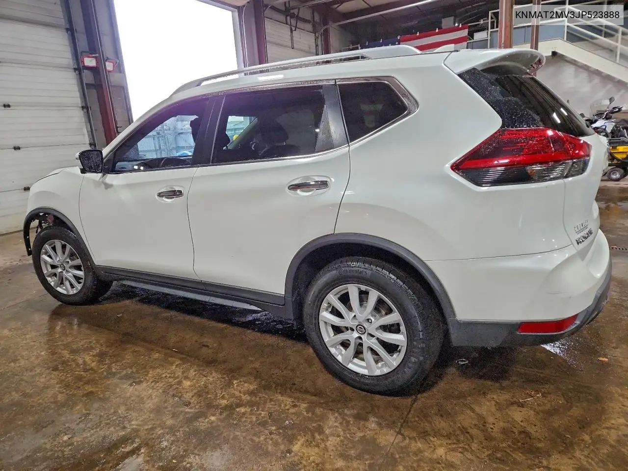 KNMAT2MV3JP523888 2018 Nissan Rogue S