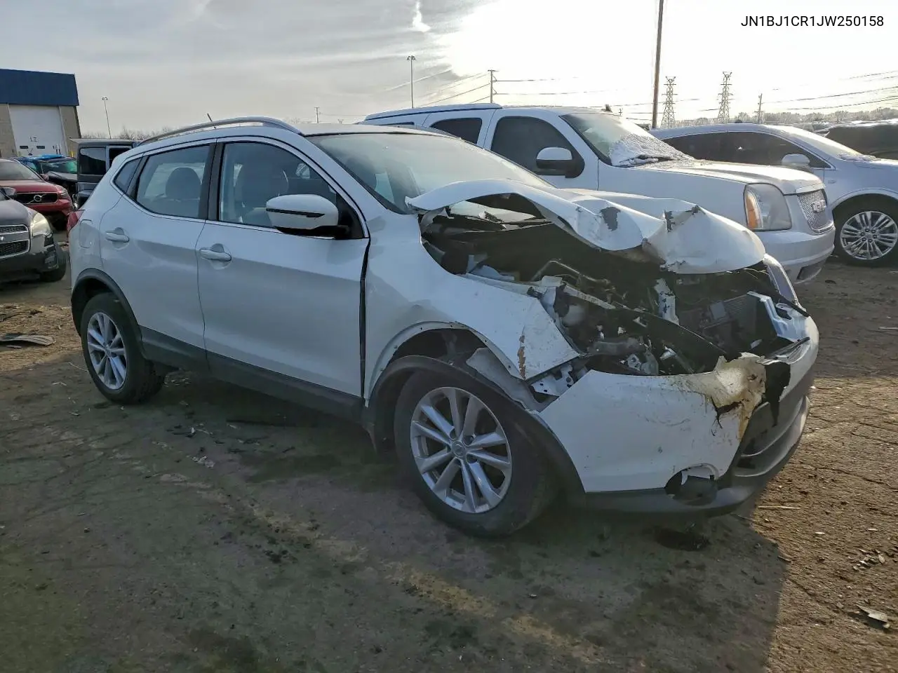 JN1BJ1CR1JW250158 2018 Nissan Rogue Sport S