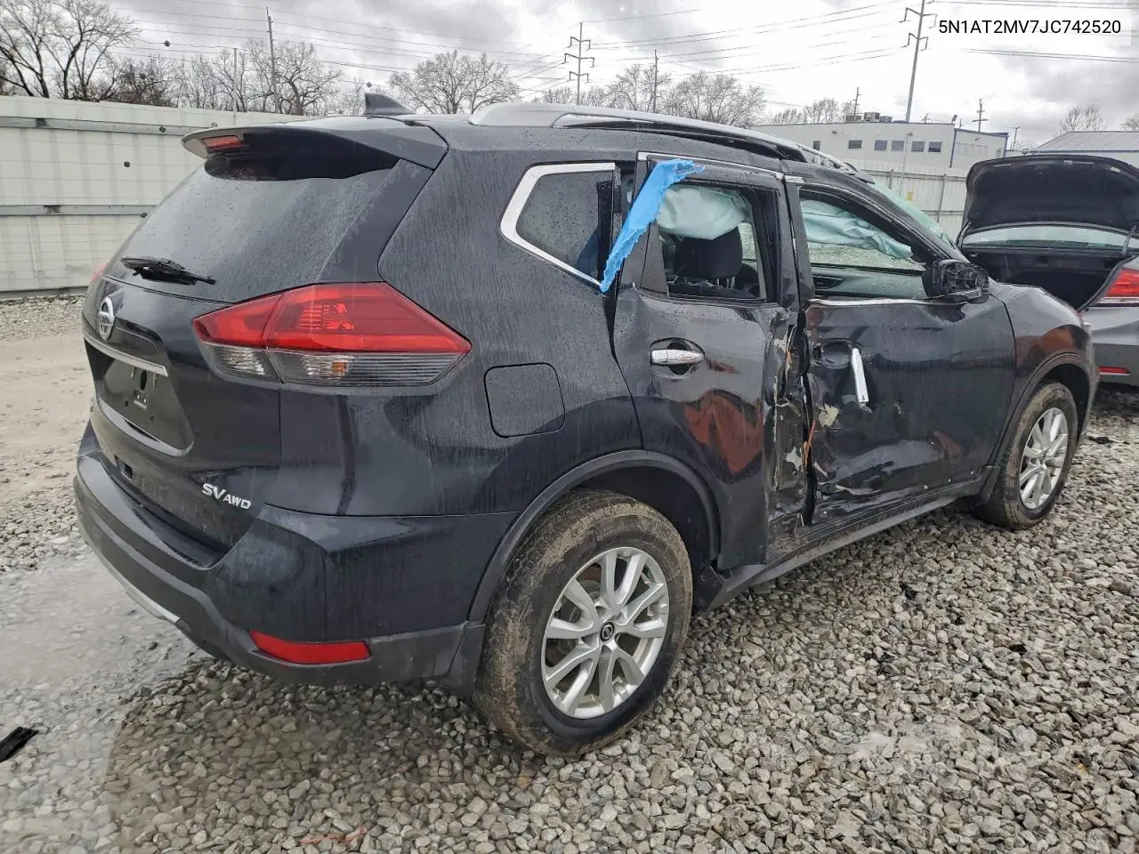 5N1AT2MV7JC742520 2018 Nissan Rogue S