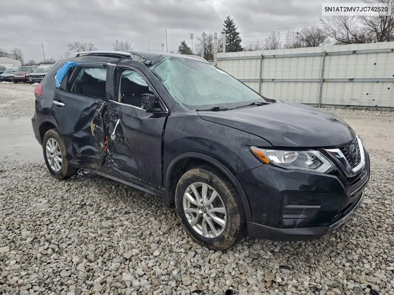 5N1AT2MV7JC742520 2018 Nissan Rogue S