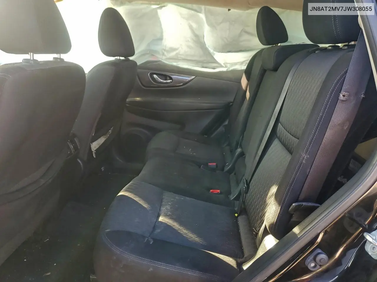 JN8AT2MV7JW308055 2018 Nissan Rogue S