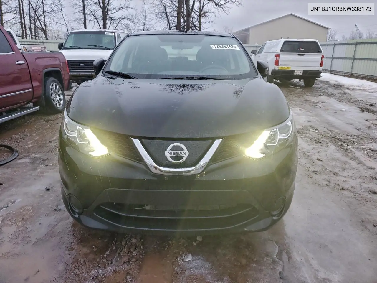 JN1BJ1CR8KW338173 2019 Nissan Rogue Sport S