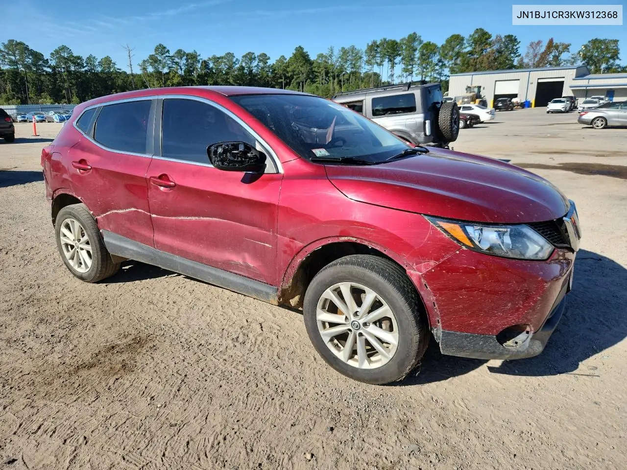 JN1BJ1CR3KW312368 2019 Nissan Rogue Sport S