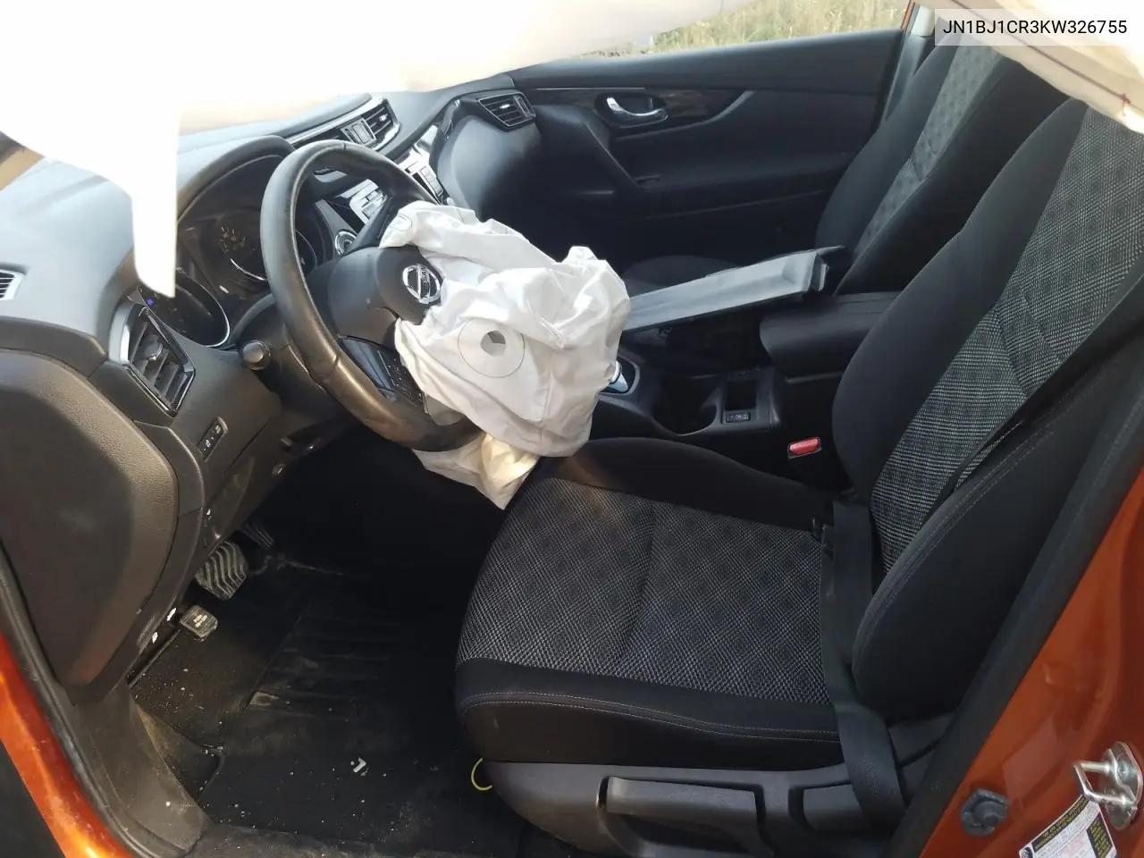 JN1BJ1CR3KW326755 2019 Nissan Rogue Sport S