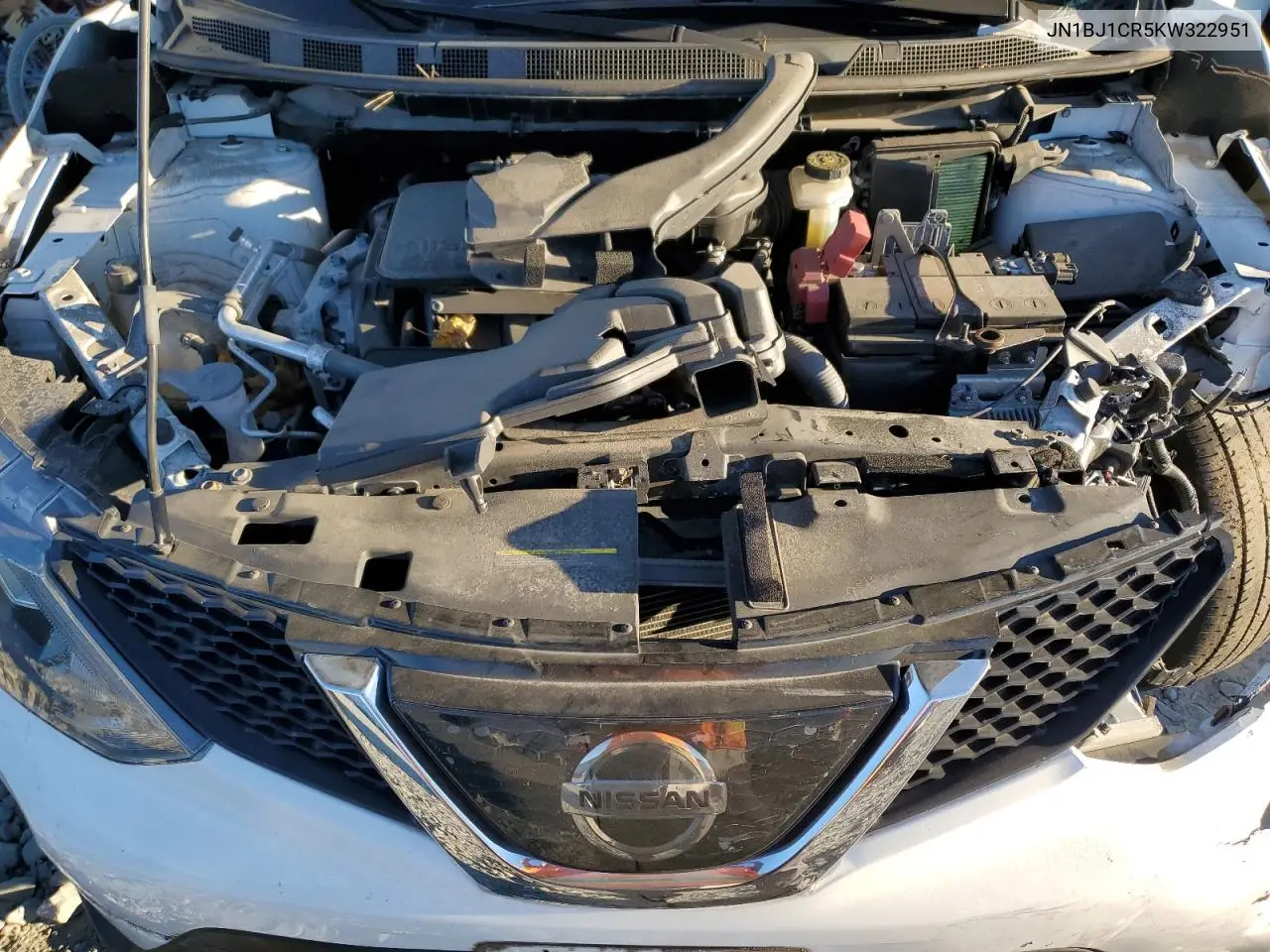 JN1BJ1CR5KW322951 2019 Nissan Rogue Sport S