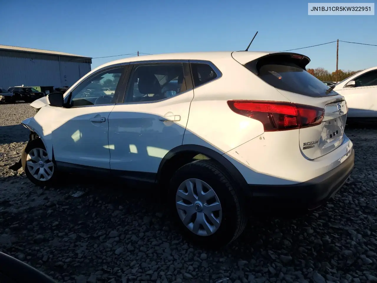 JN1BJ1CR5KW322951 2019 Nissan Rogue Sport S