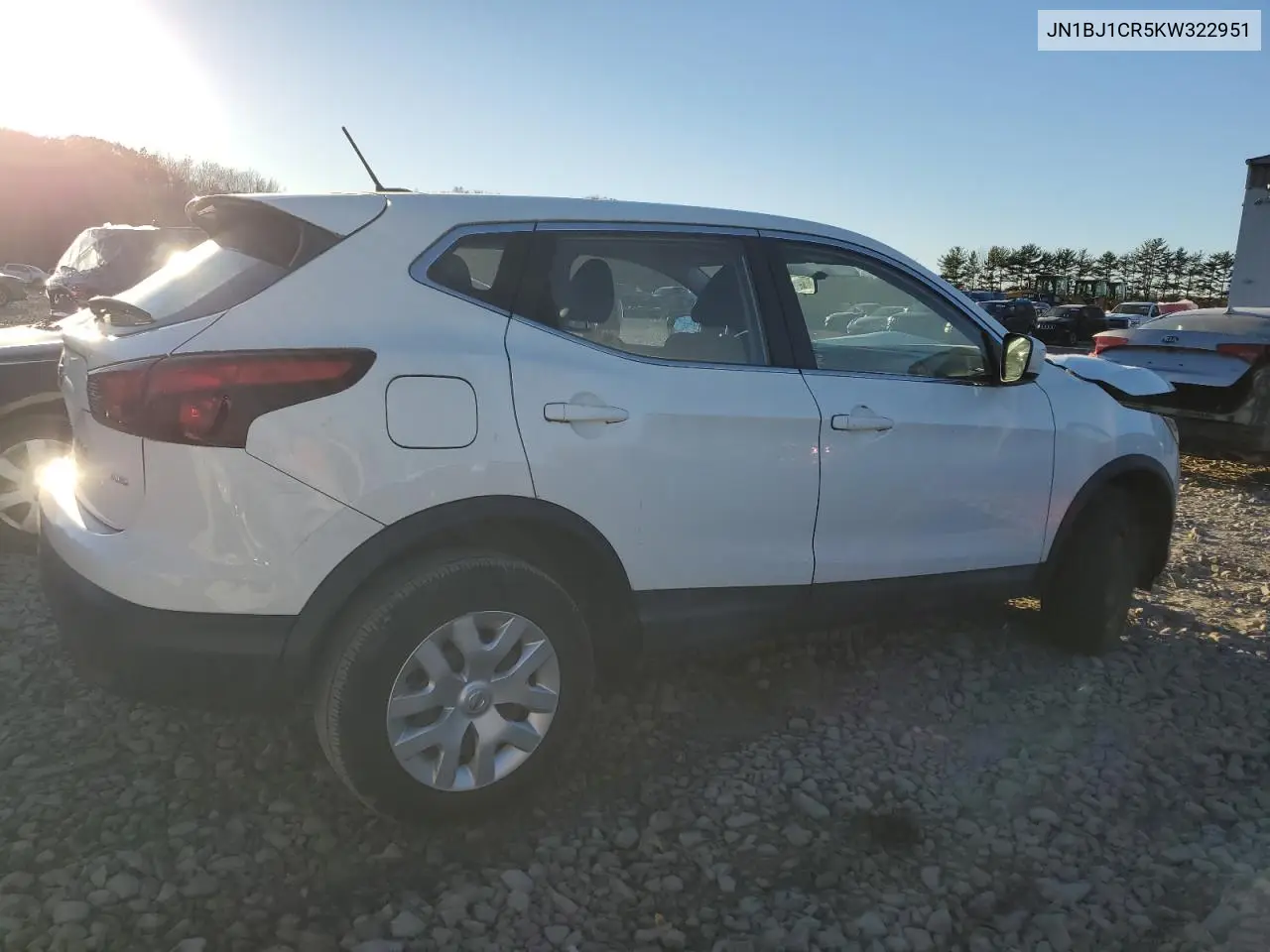 JN1BJ1CR5KW322951 2019 Nissan Rogue Sport S