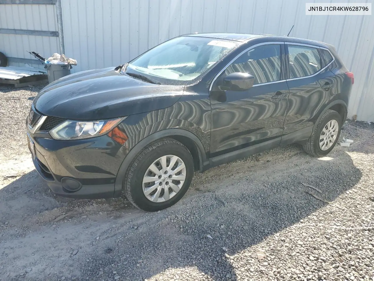 JN1BJ1CR4KW628796 2019 Nissan Rogue Sport S