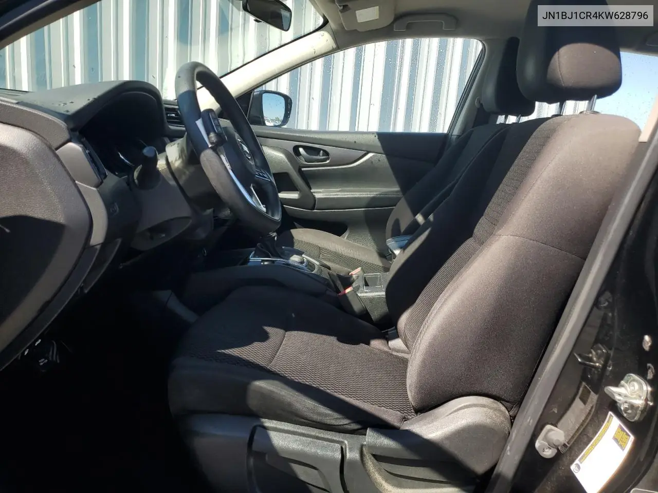 JN1BJ1CR4KW628796 2019 Nissan Rogue Sport S