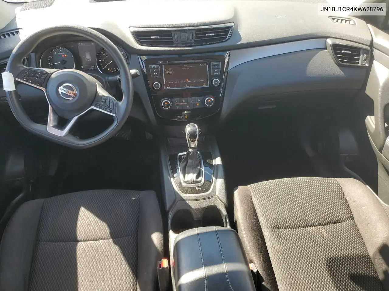 JN1BJ1CR4KW628796 2019 Nissan Rogue Sport S
