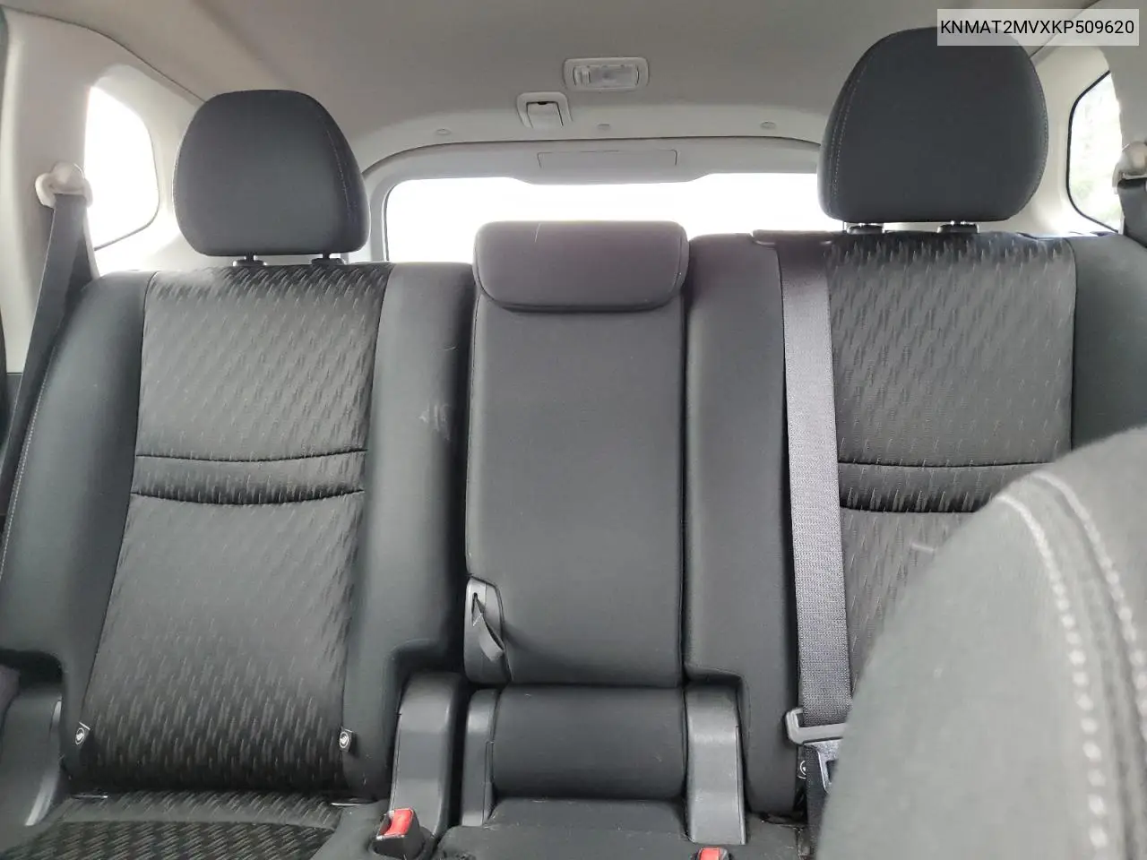 KNMAT2MVXKP509620 2019 Nissan Rogue S