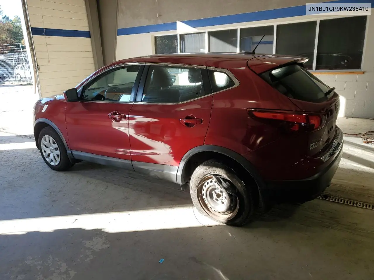 JN1BJ1CP9KW235410 2019 Nissan Rogue Sport S