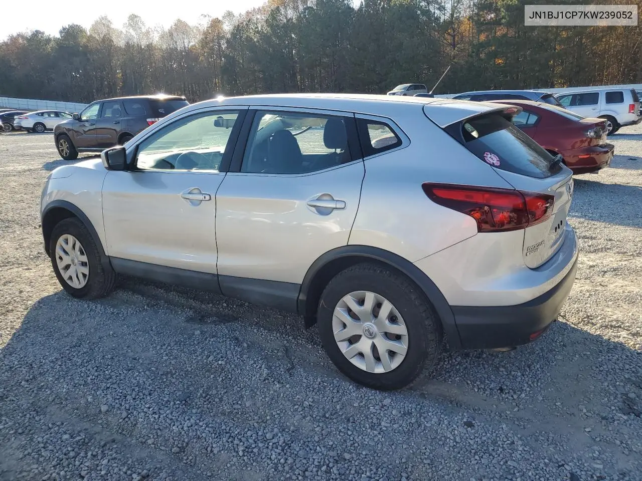 JN1BJ1CP7KW239052 2019 Nissan Rogue Sport S
