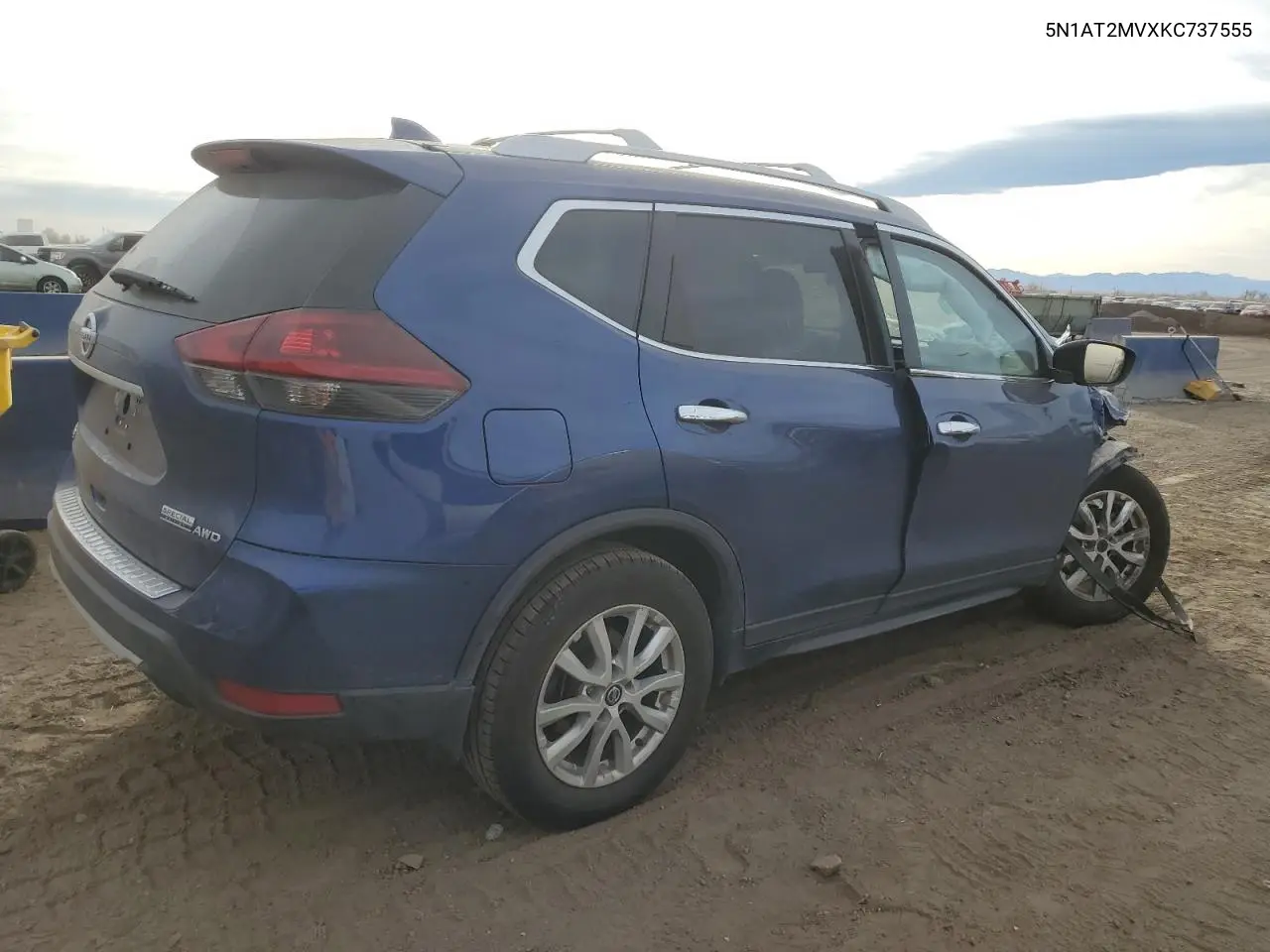 5N1AT2MVXKC737555 2019 Nissan Rogue S