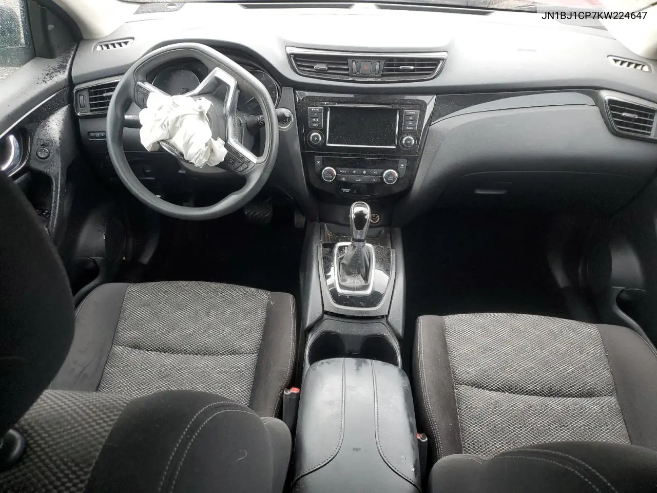 JN1BJ1CP7KW224647 2019 Nissan Rogue Sport S