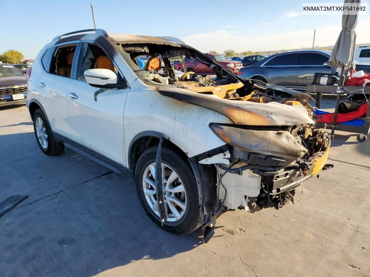 KNMAT2MTXKP541692 2019 Nissan Rogue S