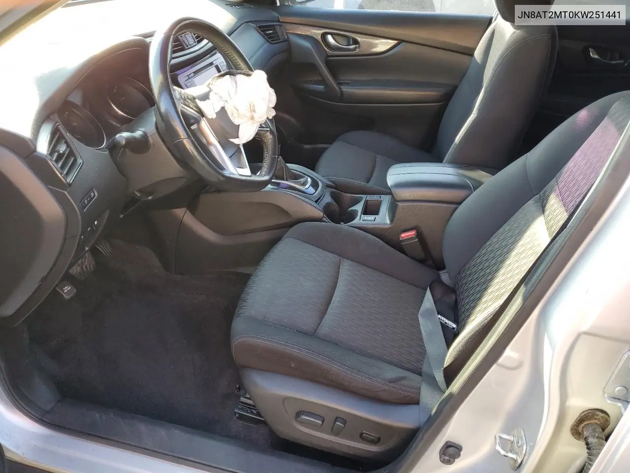 JN8AT2MT0KW251441 2019 Nissan Rogue S