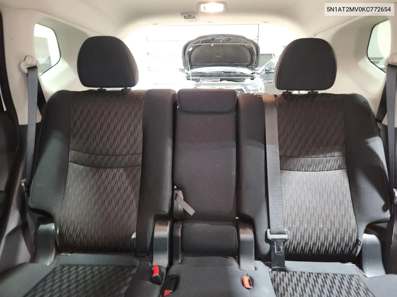 5N1AT2MV0KC772654 2019 Nissan Rogue S